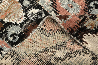 Sari Silke Brown