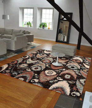 Sari Silke Brown
