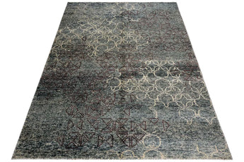 Sari Silke Gray