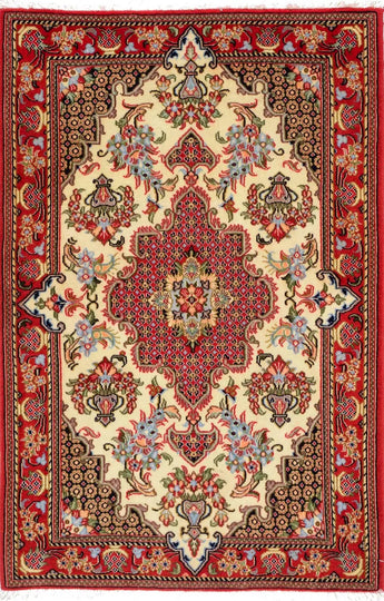 Ghom Sherkat Fars Beige