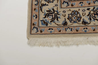 Nain, Handknotted rug from Iran/Persian, Multicolor, Beige, 205x124 cm.