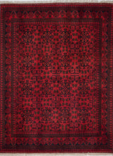 Handknuten Afghan-Pakistan matta by Orientmattor with intricate patterns and warm colors, showcasing traditional craftsmanship.