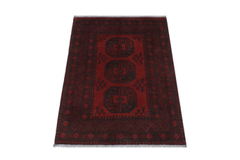 Handknuten Akhche matta in vibrant colors, 141 x 103 cm, showcasing intricate patterns typical of Afghan design.