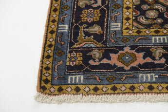 Orientmattor Ardebil Persian handknuten matta, 290x193 cm, showcasing intricate traditional patterns and rich colors.