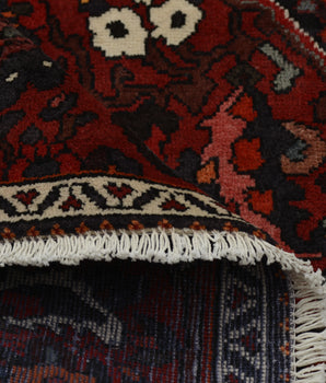 Handknuten Bakhtiar Oriental rug, 306x209 cm, classic carpet by Orientmattor with intricate traditional patterns.