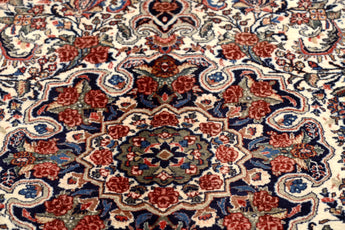 Handknuten Bidjar Persian rug from Orientmattor, classic carpet with intricate patterns, measuring 325 x 223 cm.