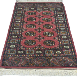 Handknuten Bokhara Oriental rug from Orientmattor, 116 x 75 cm, featuring intricate traditional patterns and rich colors.