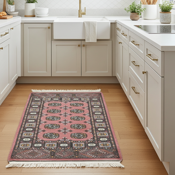 Handknuten Matta Bokhara Oriental by Orientmattor, classic woven rug in 116x75 cm with intricate traditional pattern.