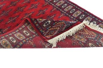 Orientmattor Handknuten Matta Bokhara Oriental, classic carpet with intricate patterns, 122 x 77 cm size, detailed craftsmanship.