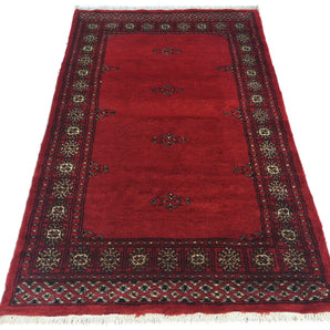 Handknuten Bokhara Oriental rug, classic carpet by Orientmattor, 141x80 cm with detailed geometric pattern on soft woven surface.