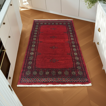 Handknuten Matta Bokhara Oriental from Orientmattor, 141x80 cm, featuring intricate traditional patterns and rich colors.