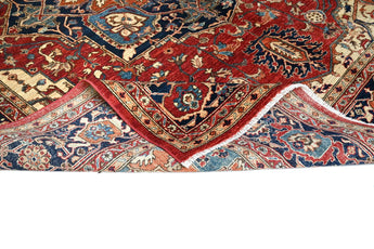 Handknuten Heriz Oriental rug by Orientmattor, classic carpet in 308x250 cm with intricate geometric patterns and rich colors.