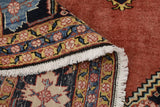 Orientmattor Heriz Persian handknuten matta, classic 323x235 cm with intricate geometric patterns on a plush woven surface.