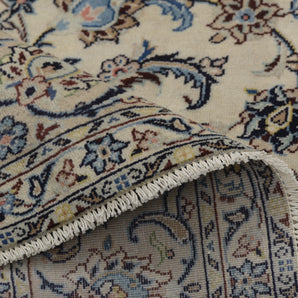 Orientmattor handknuten Kashan oriental rug, 330x235 cm, featuring intricate classic carpet patterns and rich traditional colors.