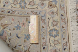 Handknuten Kashan Oriental rug from Orientmattor, classic carpet with intricate patterns, measuring 343 x 243 cm.