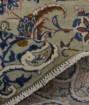 Orientmattor Kashan Oriental handknuten matta, classic carpet in 365x240 cm with intricate patterns and rich colors.