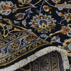 Handknuten Kashan Oriental rug from Orientmattor, 370x270 cm, featuring intricate traditional patterns and rich colors.