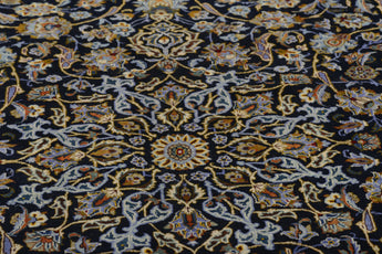 Handknuten Kashan Oriental rug by Orientmattor, classic 370x270 cm carpet featuring intricate patterns and rich colors.