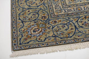 Handknuten Kashan Oriental rug by Orientmattor, classic 405x295 cm with intricate patterns and rich colors.