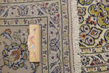 Handknuten Kashan Oriental rug by Orientmattor, classic carpet with intricate patterns, measuring 405 x 295 cm.