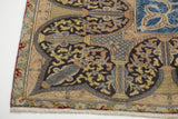 Handknuten Kerman Oriental carpet by Orientmattor, 315x232 cm, showcasing intricate traditional design and rich colors.