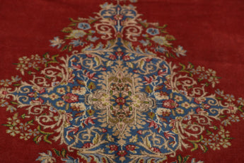 Orientmattor Handknuten Kerman Oriental carpet in 315x232 cm with intricate patterns, classic design, and rich colors.