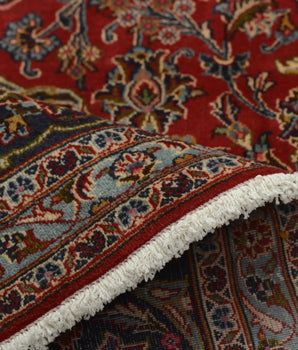 Handknuten Mashad Oriental rug by Orientmattor, classic carpet with intricate patterns, measuring 378 x 290 cm.