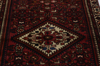 Handknuten Nadjafabad Oriental rug by Orientmattor, 333 x 97 cm, featuring intricate classic carpet design and rich colors.