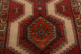 Handknuten Sarab Oriental rug from Orientmattor, classic carpet with intricate patterns, measuring 373 x 93 cm.