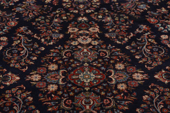 Handknuten Sarough Oriental carpet in classic style, 335 x 235 cm, from Orientmattor, showcasing intricate traditional patterns.