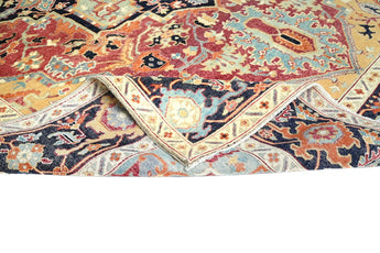 Orientmattor handknuten Serapi oriental rug, classic carpet with intricate patterns, measuring 362x278 cm, style Nr. 65288.