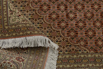 Handknuten Tabriz Oriental carpet by Orientmattor, 298x200 cm, classic woven design with intricate patterns and rich colors.