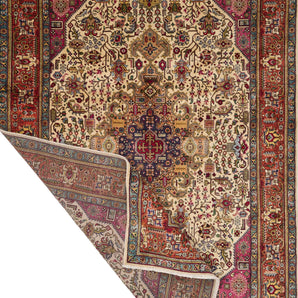 Handknuten Tabriz Persian carpet by Orientmattor, classic 293x192 cm with intricate patterns and rich colors.