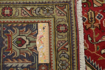 Handknuten Tabriz Persian carpet, classic design, 296x200 cm, by Orientmattor, detailed woven pattern on soft textile background.