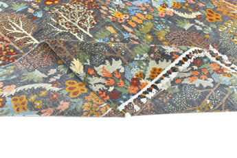 Handwoven Paradise Oriental design rug by Orientmattor, 283x180 cm, with intricate patterns and rich colors.