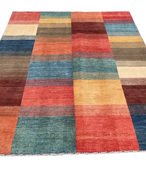 Handknuten Gabbeh Oriental rug by Orientmattor, 193 x 148 cm with intricate patterns and warm colors, traditional woven design.