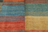 Handknuten Gabbeh Oriental rug from Orientmattor, 195x147 cm with intricate traditional patterns and rich colors.