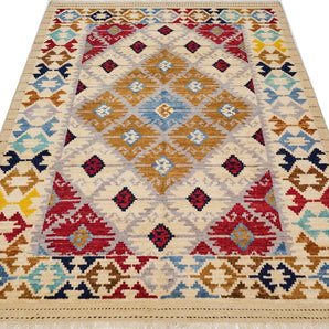 Handknuten Gabbeh Moracco No.65986 rug by Orientmattor, featuring traditional geometric patterns in warm earthy tones.