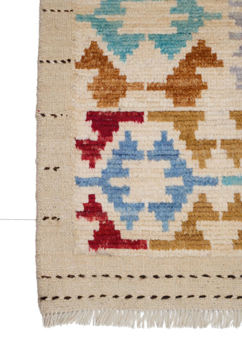 Handknuten Moracco Gabbeh rug by Orientmattor with intricate geometric patterns in earthy tones, displayed on a neutral background.