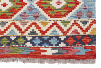 Handwoven Kelim Chobi Oriental rug from Orientmattor, 190 x 144 cm, featuring traditional geometric patterns and rich earthy tones.