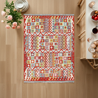 Handwoven Kelim-Chobi Oriental rug by Orientmattor, 199x149 cm, featuring intricate traditional patterns.