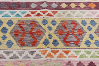 Handwoven Kelim-Chobi Oriental rug by Orientmattor, 252 x 169 cm, detailed traditional geometric pattern on fabric.