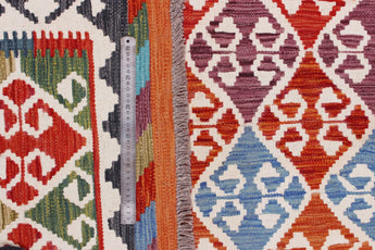 Handwoven Kelim-Chobi Oriental rug from Orientmattor, 293 x 198 cm, detailed traditional geometric patterns on fabric.