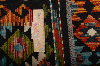 Afghan geometric kilim rug in wool, multicolor pattern detail
