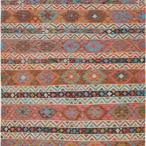 Orientmattor Kelim Chobi 64909 rug with intricate geometric patterns in warm earthy tones on a neutral background.