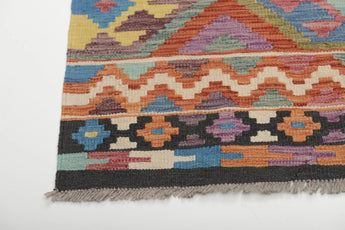 Orientmattor Kelim Chobi 64921 rug with intricate geometric patterns and warm earthy tones, detailed woven design.