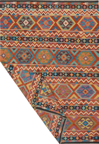 Orientmattor Kelim-Chobi 64921 rug featuring intricate traditional patterns in warm earthy tones.