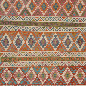 Orientmattor Kelim Chobi rug featuring traditional woven patterns and earthy colors, detailed close-up of the textured textile.
