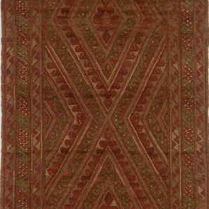 Orientmattor Mushvani 64759 Kelim rug with intricate geometric patterns and warm earthy tones on a woven surface.