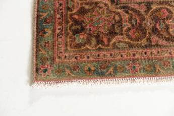Stonewashed Orientmattor rug with a soft, textured stonewashed finish, shown in natural tones on a clean floor surface.
